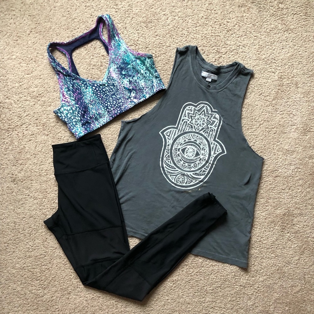 Hamsa muscle tank
